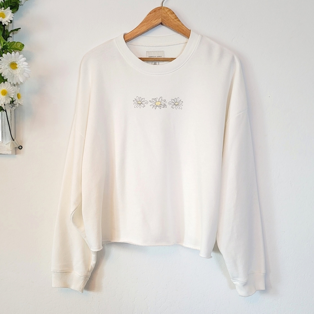 American Eagle Crew Neck Sweatshirt Size L White Cream